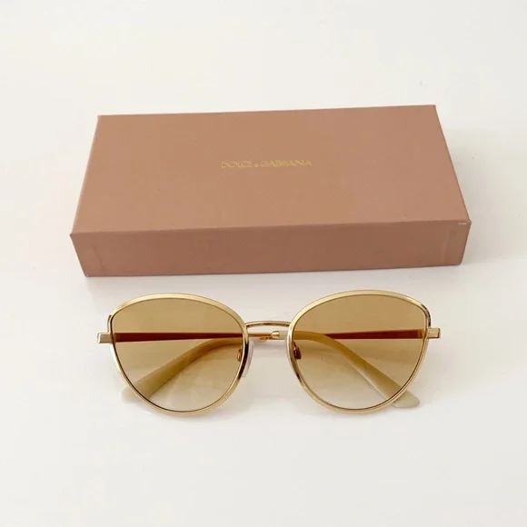 Dolce & Gabbana Sunglasses - NEW - Picture 3 of 9